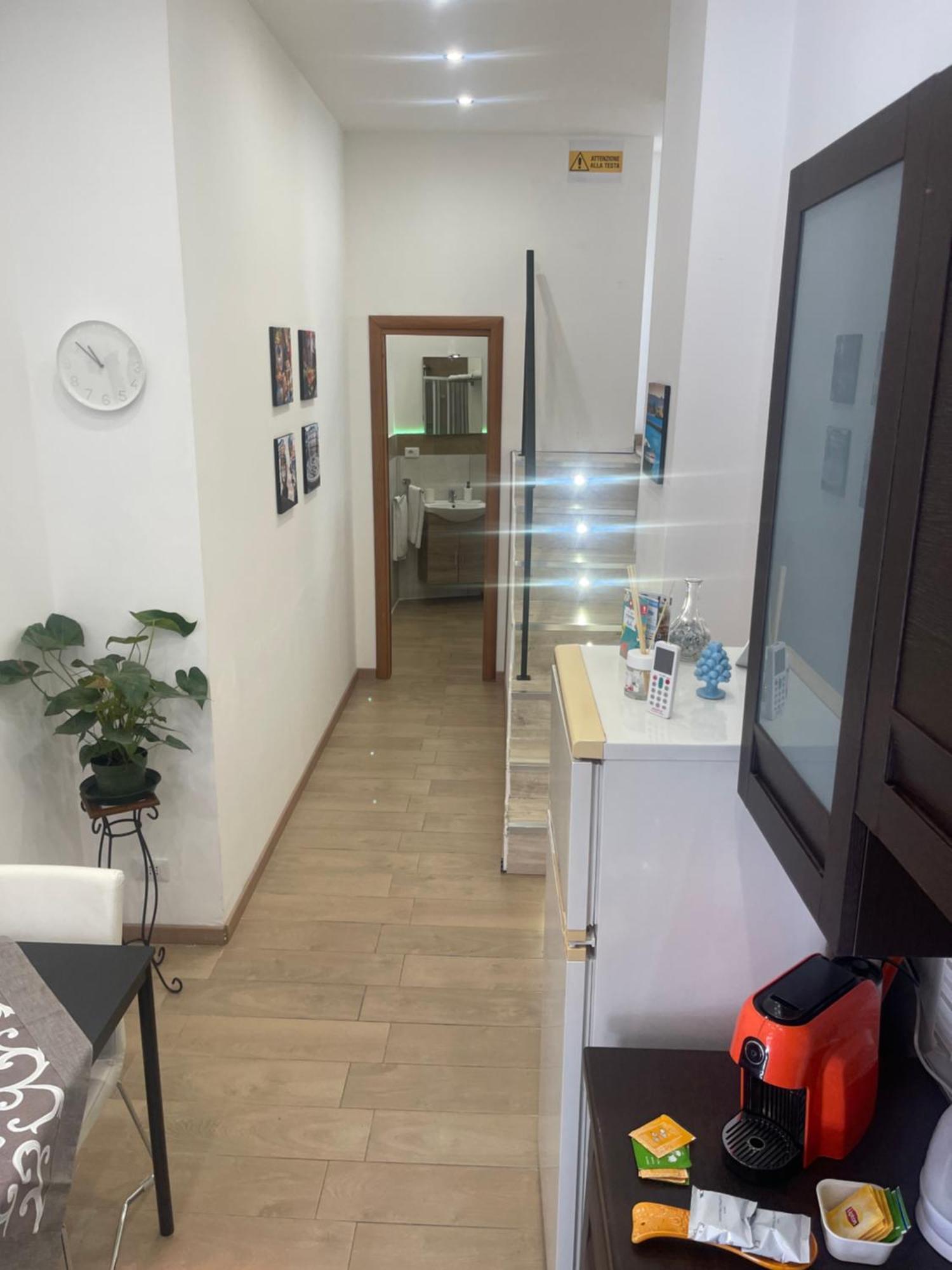 Appartamento Stazione Centrale Палермо Екстериор снимка